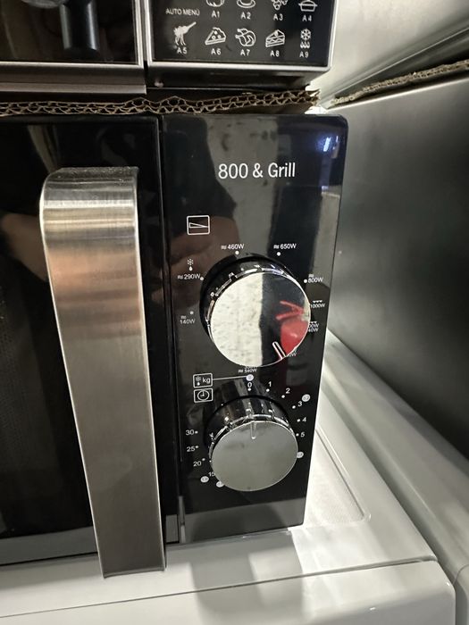 Microunde cu grill și bază ceramică Severin MW 7762