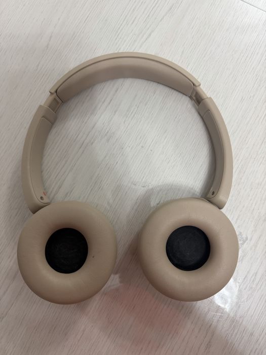 Продам наушники sony wh-ch520