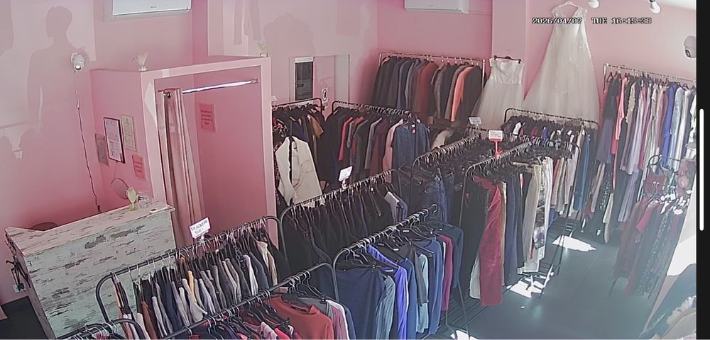 Afacere magazin haine second-hand si croitorie