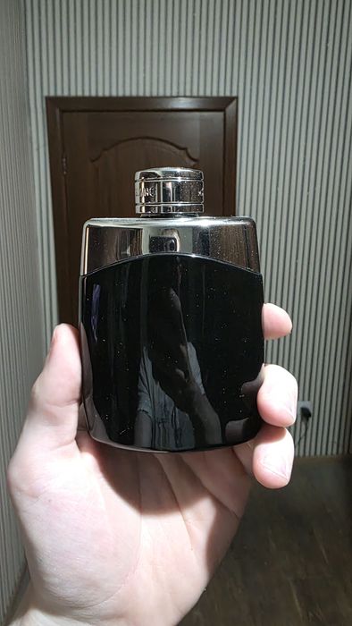 Продам парфюм montblac legend