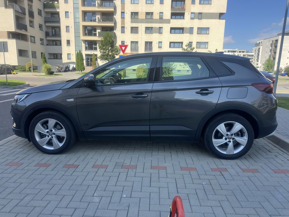 Opel Grandland X Hybrid4 — 300 CP — 4x4 — EAT8 — 05.2021 — 91.442 km Baterie SOH 96,25% cu  garanție Opel activă · CarVertical fără daune