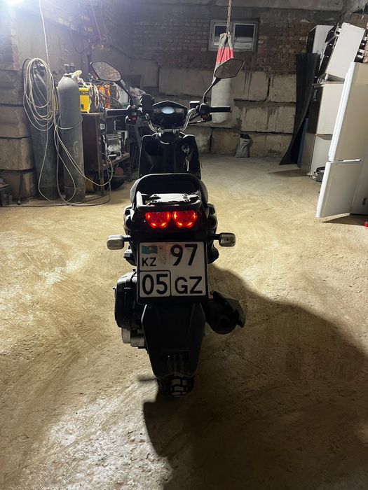 Продам мопед бумер.