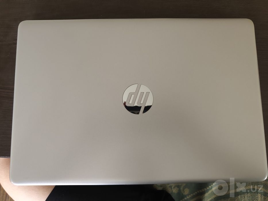 Ноутбук hp 250 g9  8/512