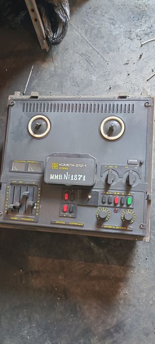 Продам две радиолы