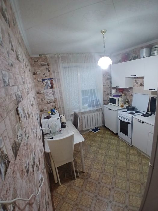 Продам 4-комнатную квартиру