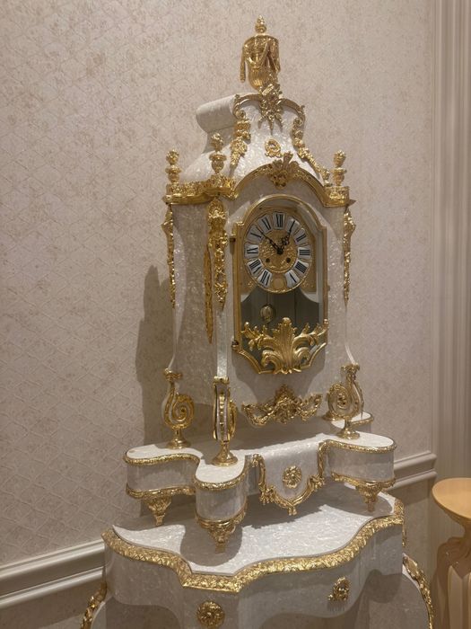 Классические часы
