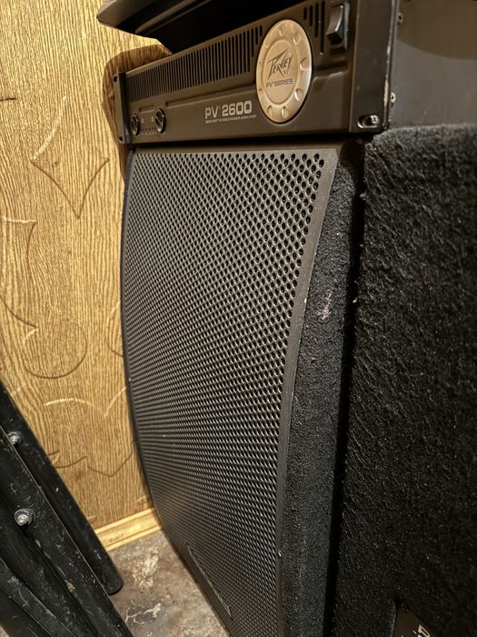 Профисиональный музыкальный инструмент