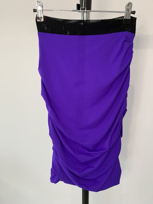 Пола Avin Авин налична в М размер