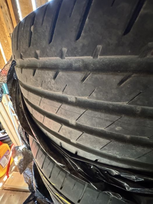 Anvelope vara 235/55/R17 set 4 buc 400ron toate
