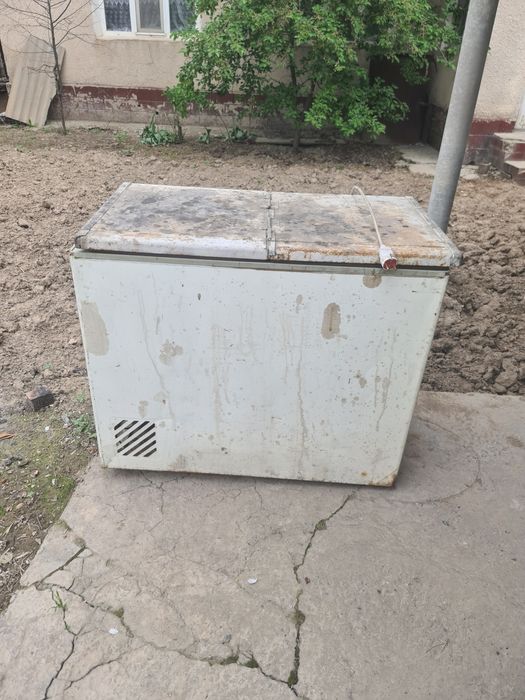 Морозильник          .