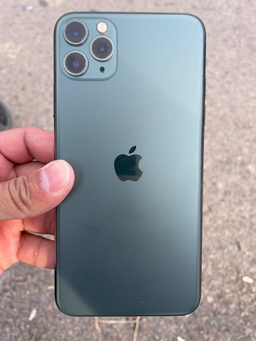 Продам айфон 11 про макс