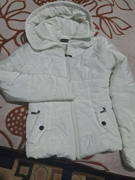 Продаются куртки