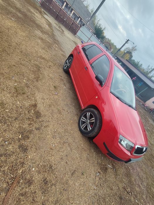 SKODA Fabia 2004 — imagine 3