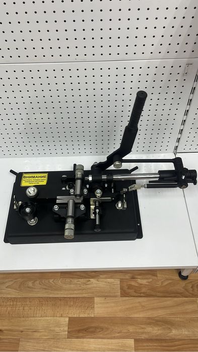 Разводное устройство для ленточных пил