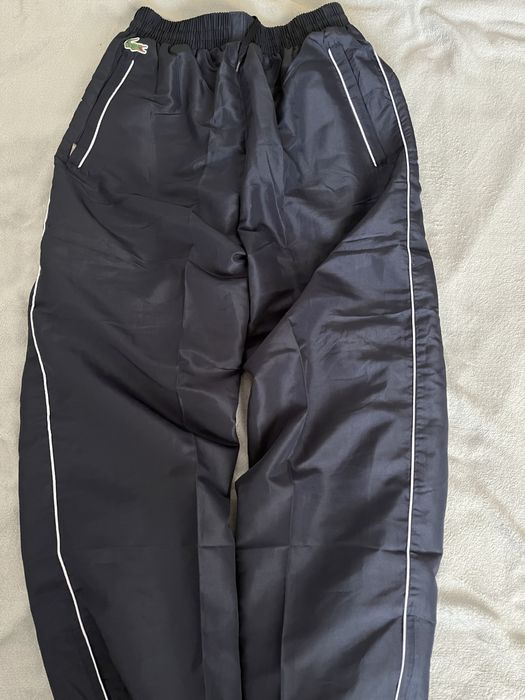 Pantaloni de fâș lacoste