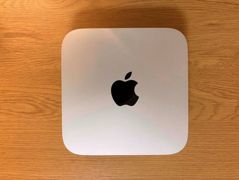 Mac mini M1 + Monitor + Magic Mouse (tastatura si pad cadou) - 2500RON