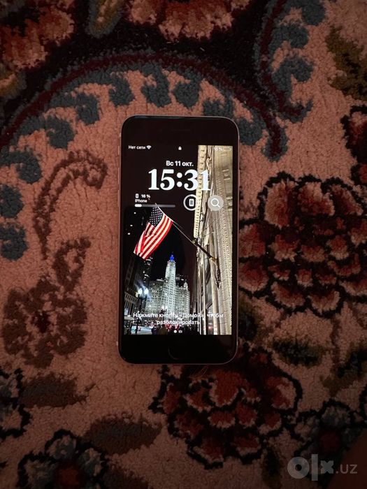 Iphone se2 sotiladi