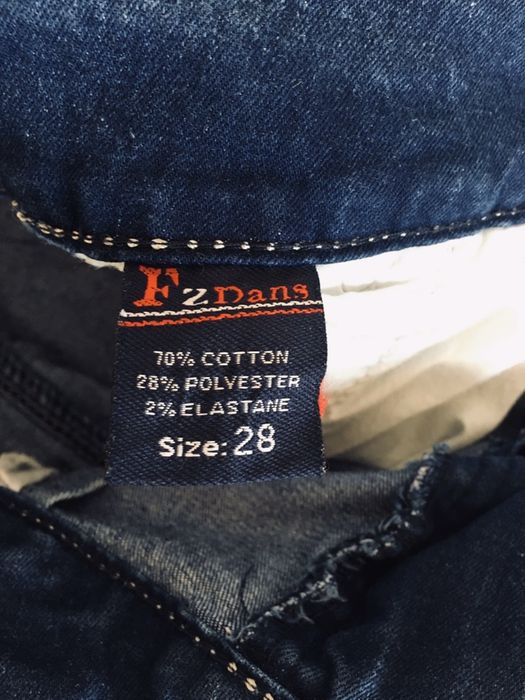 Дамски дънки различни размери