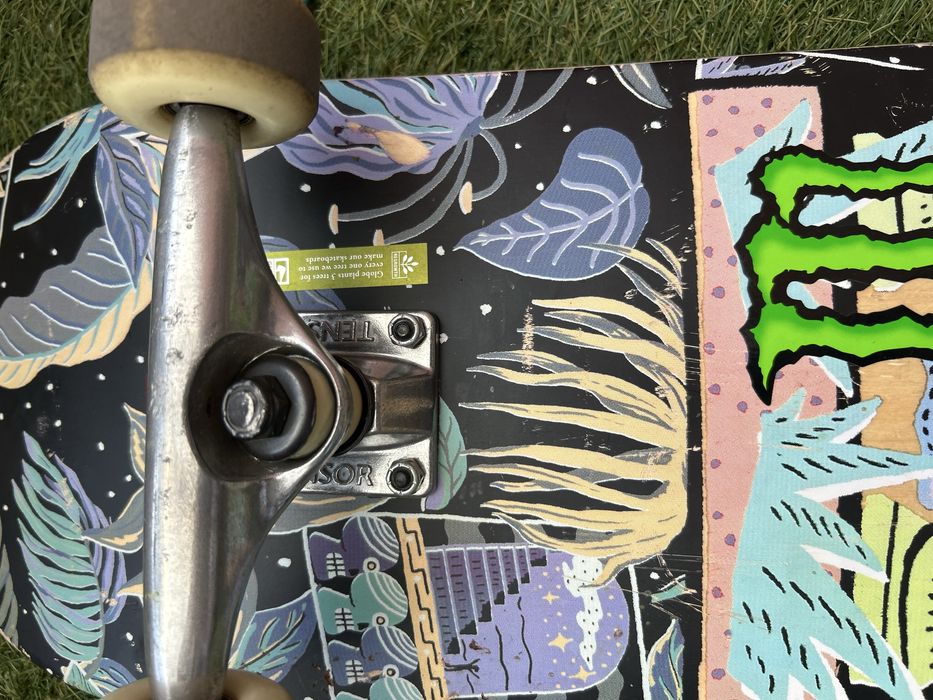 GLOBE професионален скейтборд