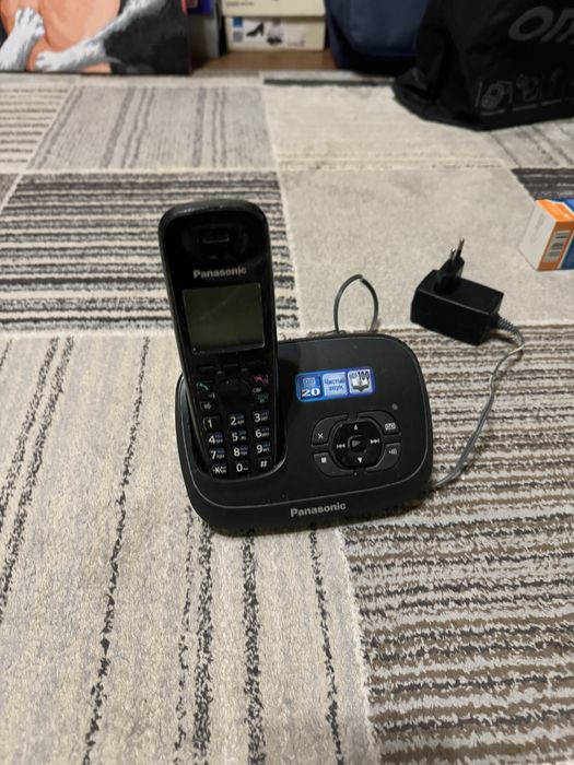 Panasonic домашний телефон KX-TG1611CA