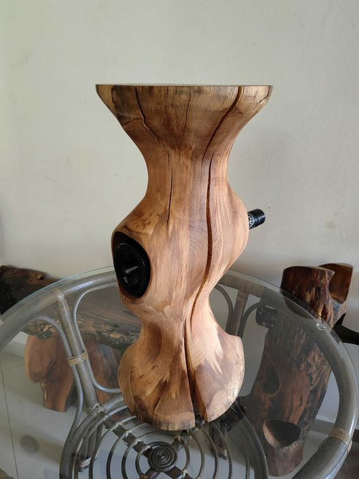 Арт помощна масичка