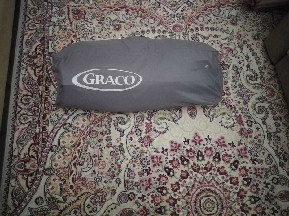 Детская кроватка-трансформер Graco Pack'n Play