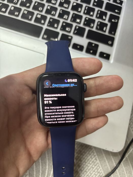 Продаю apple watch se 1 оригинал