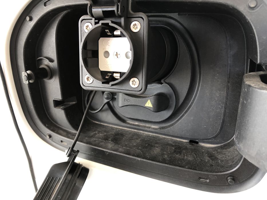 V2L Адаптер за Geely Starray EM-i