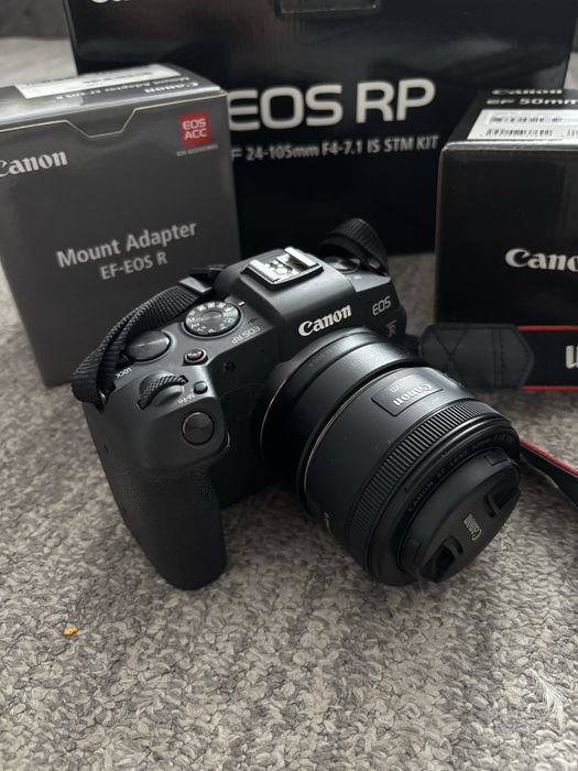 Камера Canon EOS RP