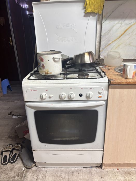 Продам Газ плиту