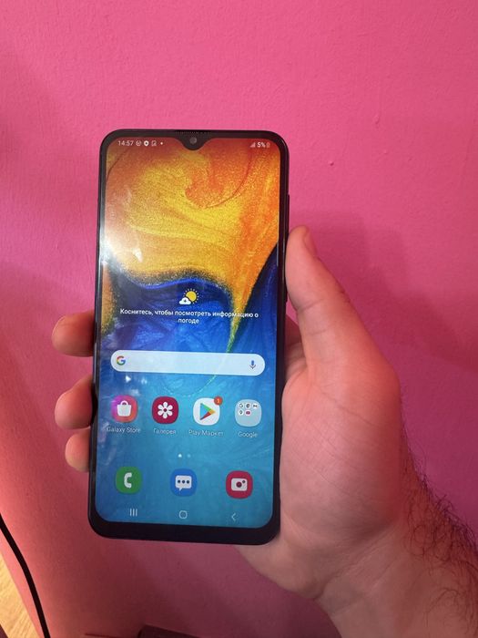 Samsung a20 holati yaxshi