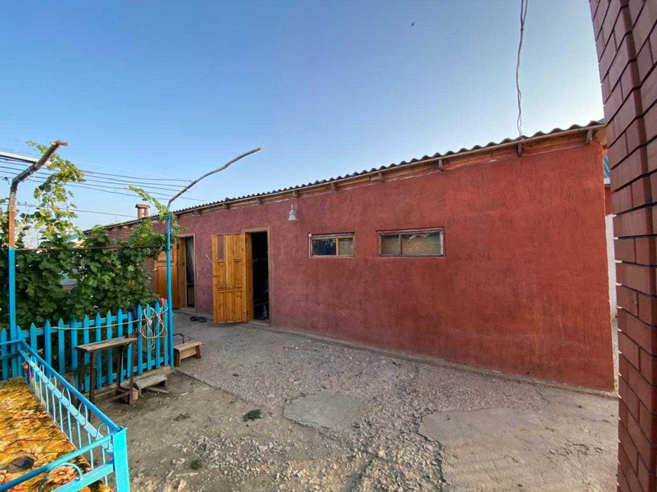 Отличные соседи, отличная цена.