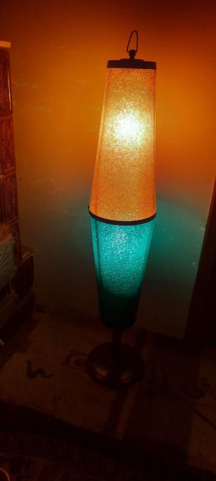 Lampă(Veoză)vechime mare,ani 60.