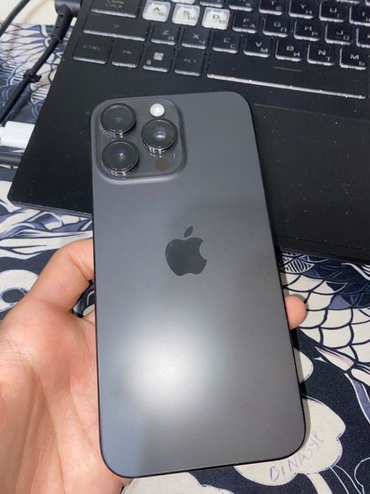 Iphone 15 pro max 256gb esim