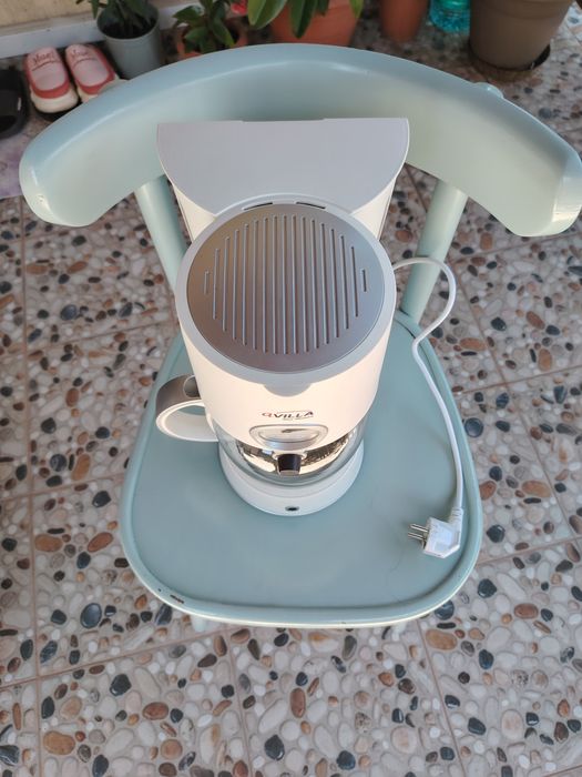 Cafetieră Avilla 0208 (capacitate 1.5L, 1080W)