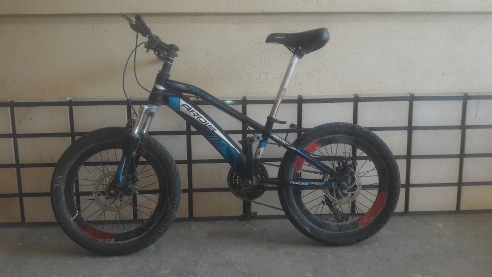 Ardis velosiped 18 razmerlik                      yaxshi velosiped zur