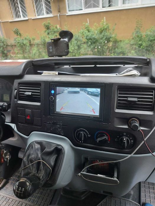 Navigatie MP5 Casetofon Ford Transit Waze YouTubeprin MirroLink BT USB