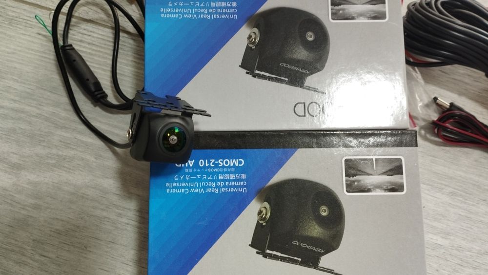 Камера заднего вида 2К для андроид магнитолы  hamma mashinaga tushadi