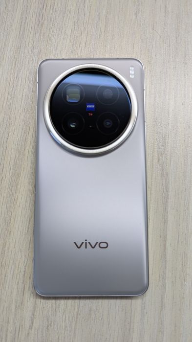 Vivo x200 pro cn 16/512