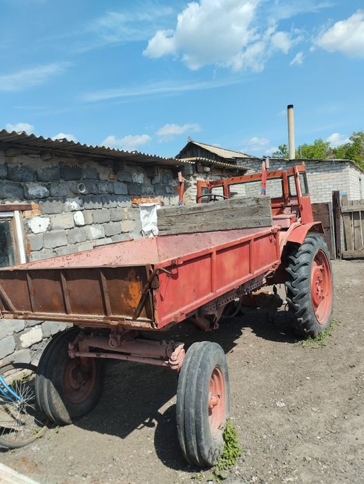 Продам трактор Т-16