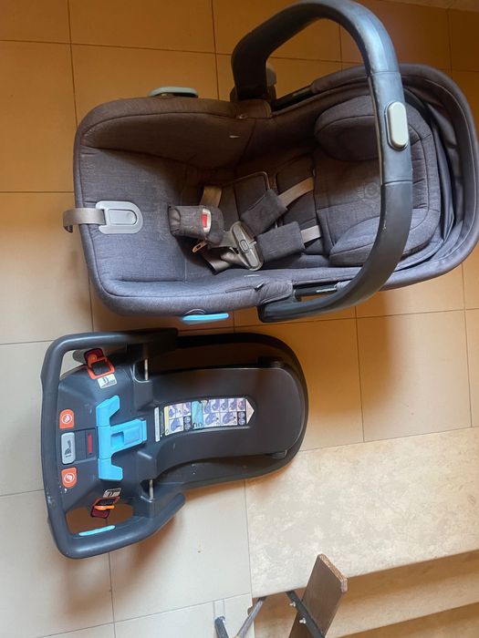 Бебешко кошче за кола