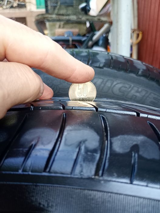 Anvelope de vară Michelin Latitude Sport 225/60/18 . Preț 170 bucata