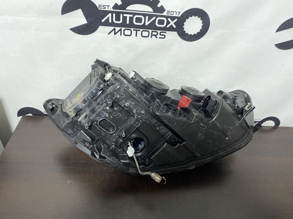 Far stanga bixenon si led Audi A6 4G nonfacelift