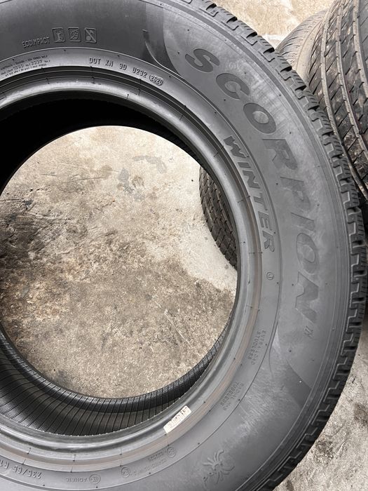 4 anvelope iarna 235/65/18 , Pirelli , 6.5 mm
