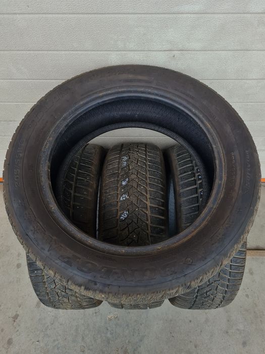 Зимни гуми 4 броя DUNLOP WinterSport5 205 55 R16 дот 2724