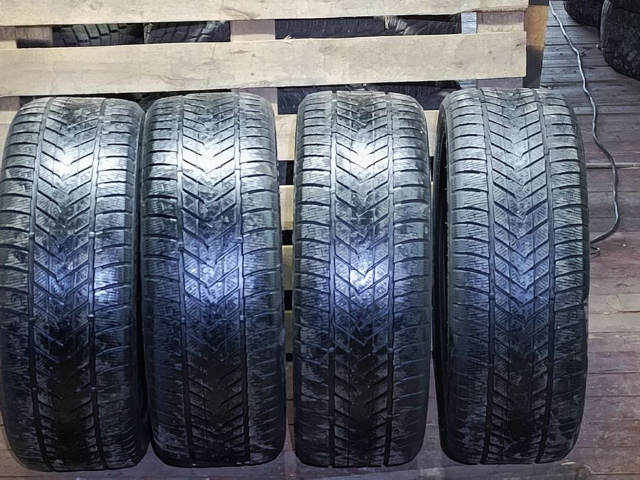 245/45/20 комплект 4шт