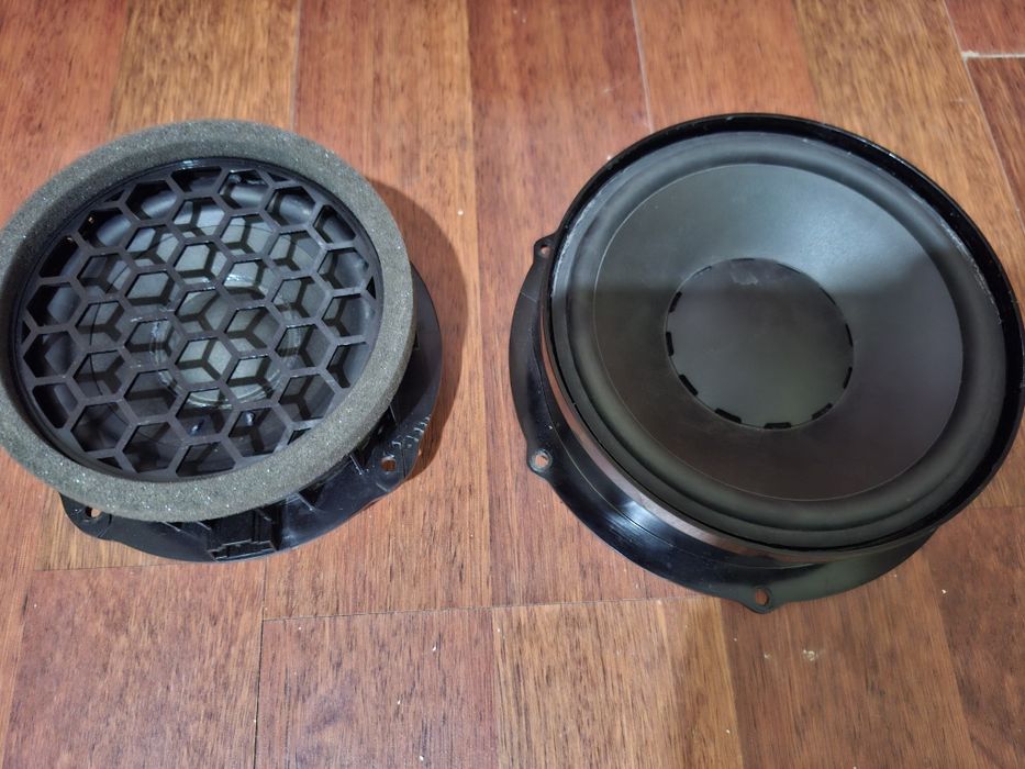 Difuzoare 8 ohm Dynaudio