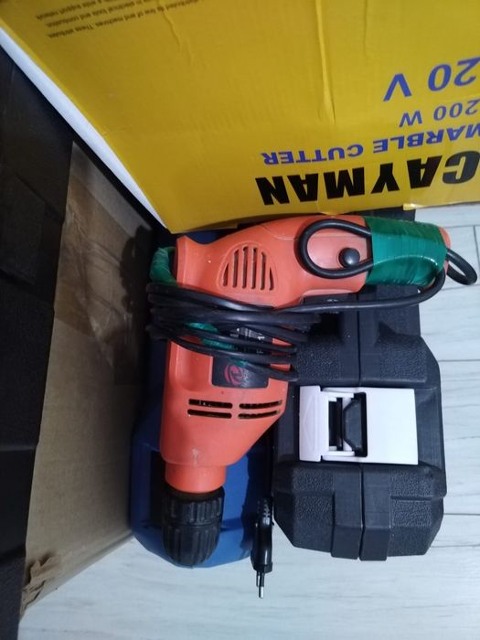 Продам  пчёлку  110мм