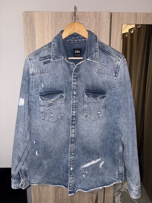 Geacă de blugi albastră