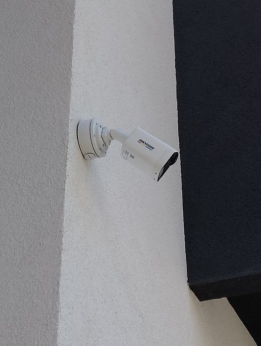 Camere supraveghere montaj